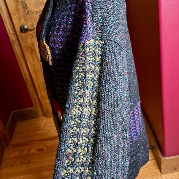 Vintage Sandra Miller Handloomed Artwear Cardigan OS in Black, Purple Red olive - Picture 16 of 16